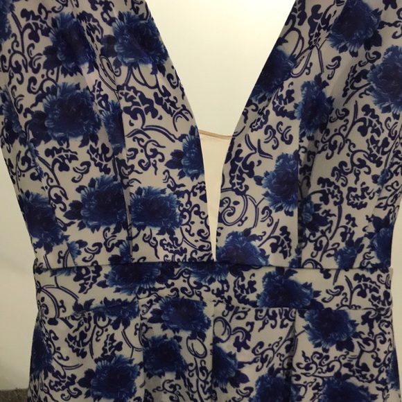 Floral Romper - Picture 2 of 4